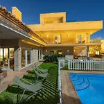 فيلة Cape Town By Fidalsa *